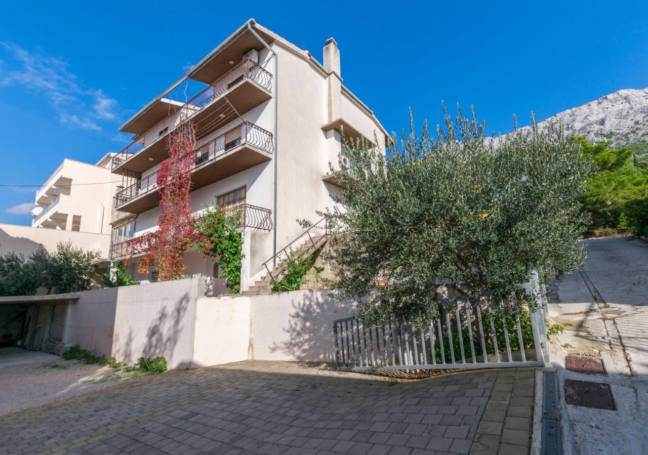 Apartments Mario Omiš Екстериор снимка