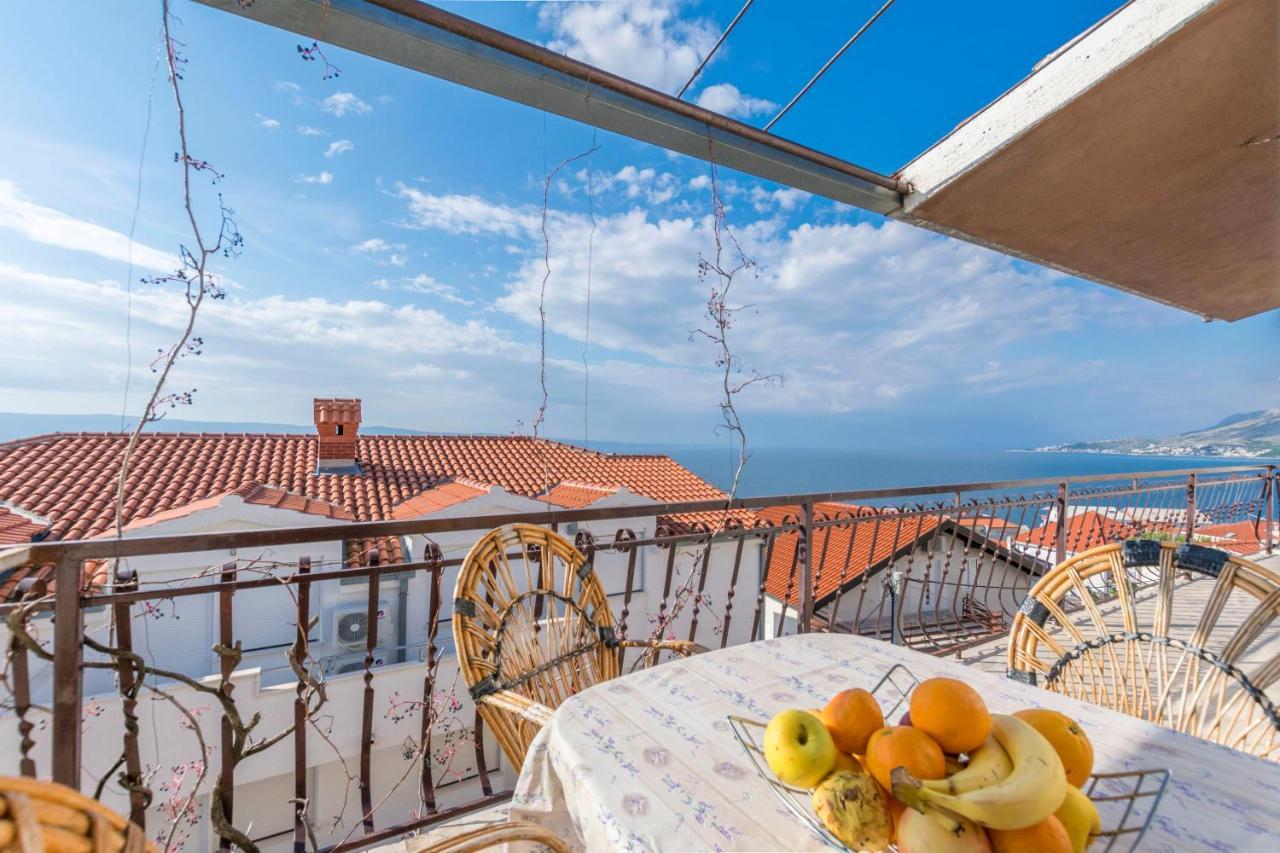 Apartments Mario Omiš Екстериор снимка