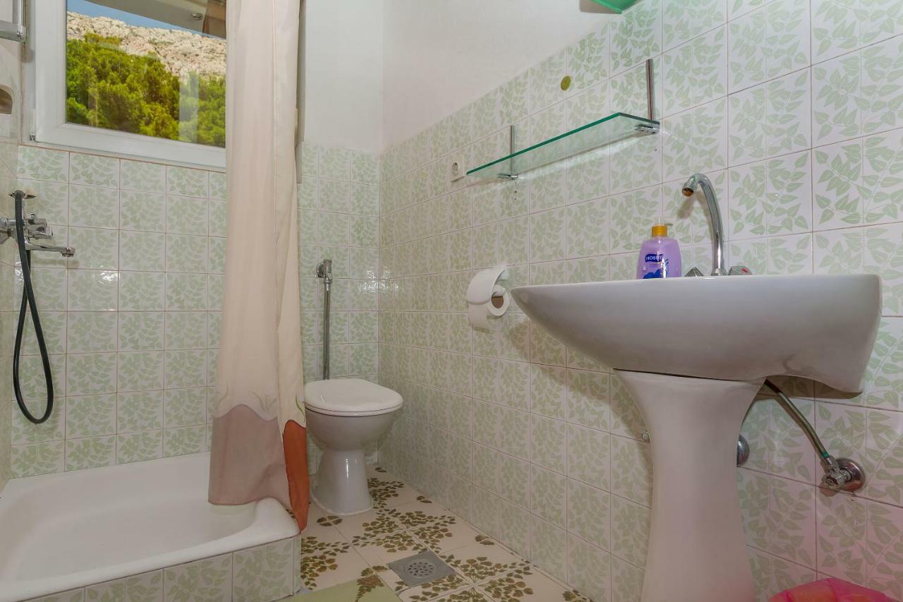 Apartments Mario Omiš Екстериор снимка